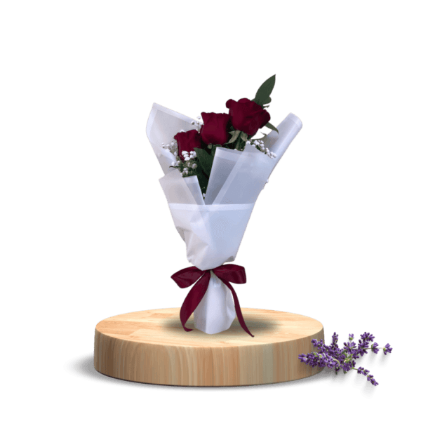 Classic Three Red Roses Bouquet